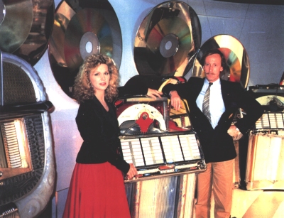 Jane Manson la country woman, Un Wurlitzer 1800 et J.Cl Trauchessec sur un plateau TV en 1989 pour le centenaire du jukebox Américain